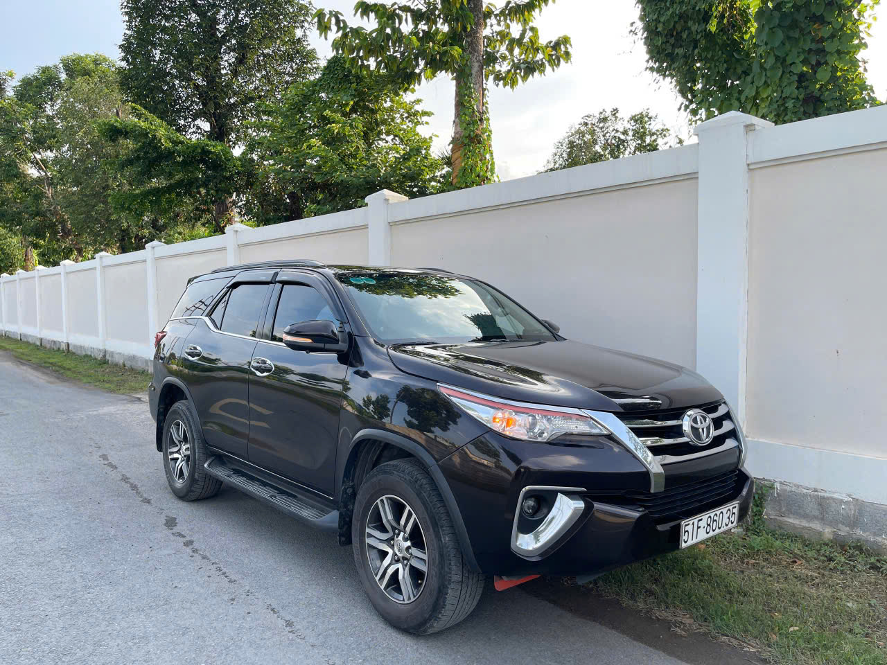 Xe 7 Chỗ Đón Tiễn Sân Bay Tân Sơn Nhất