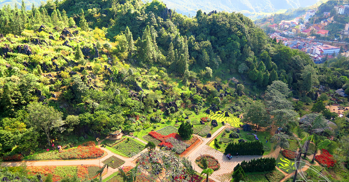 Núi Hàm Rồng là 1 trong 5 điểm du lịch Sapa hấp dẫn